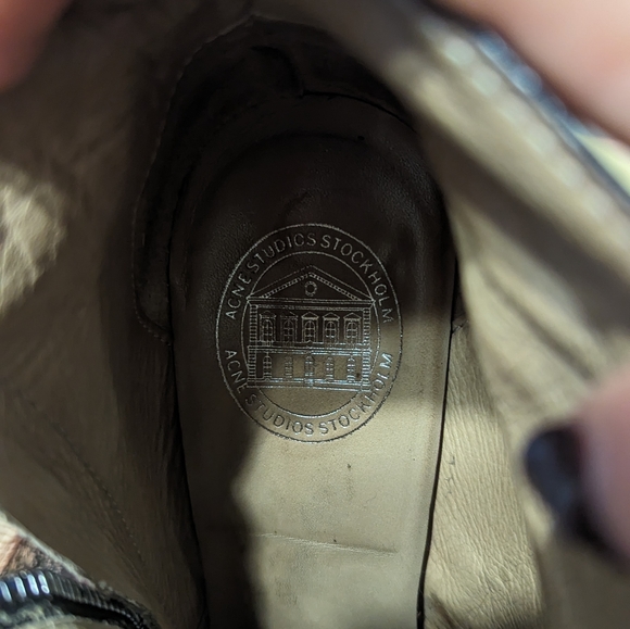 Acne Studio point toe booties - Picture 9 of 12